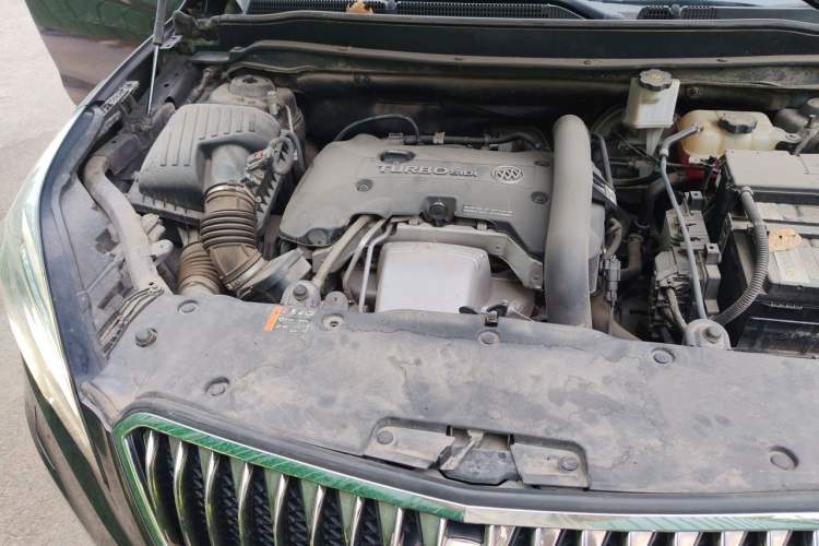 Used Buick Envision 2016 28T Four-Wheel Drive Luxury Model Engine Bay Right