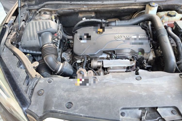 Used Buick Envision 2016 20T Two-Wheel Drive Leading Version Engine Bay Right