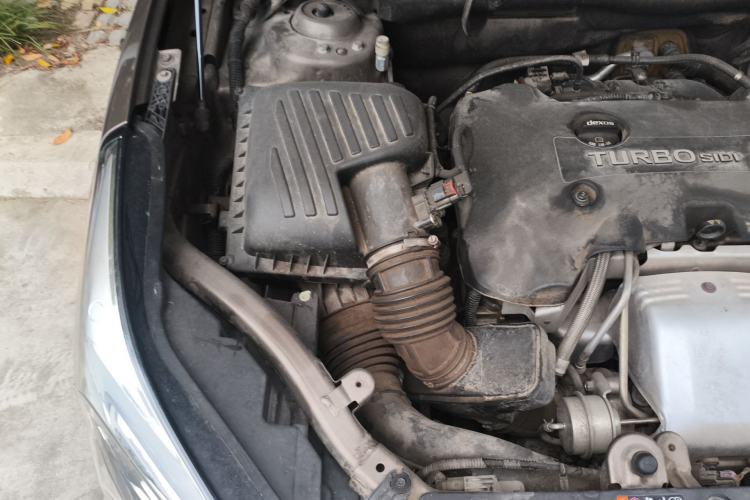 Used Buick Envision 2016 28T Four-Wheel Drive Elite Version Engine Bay Right