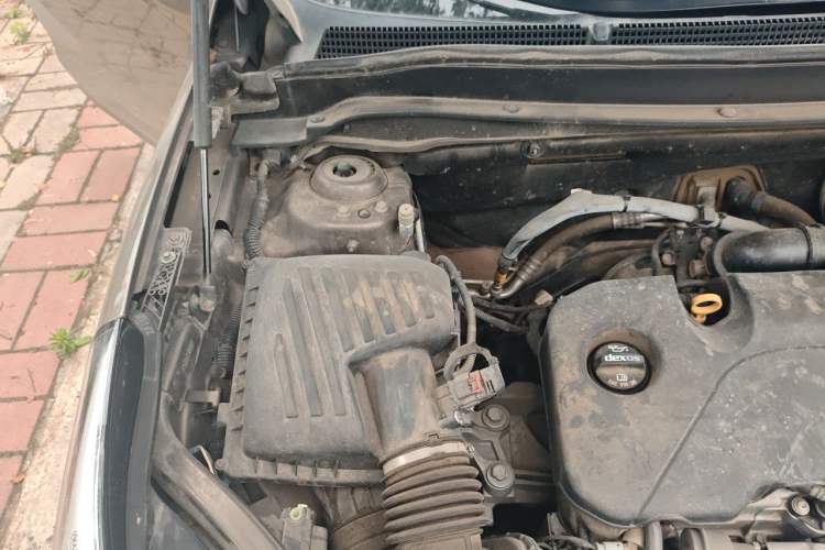 Used Buick Envision 2016 20T Two-Wheel Drive Leading Version Engine Bay Right