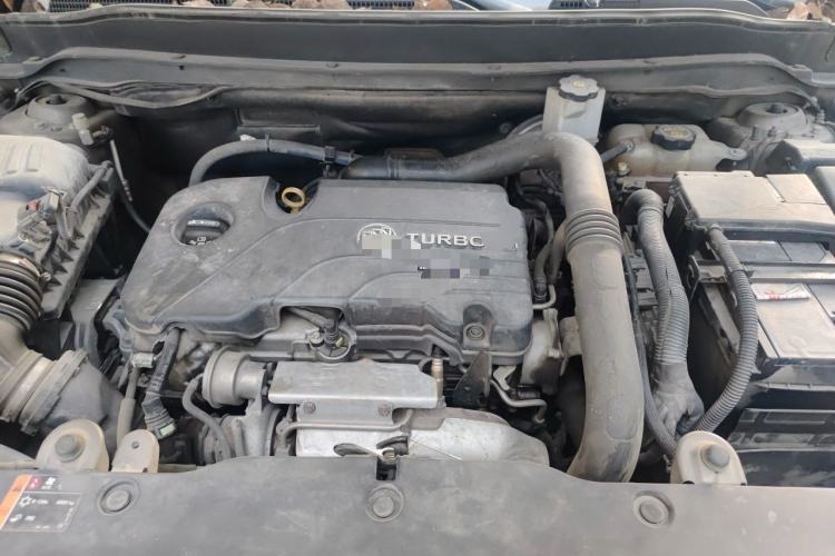 Used Buick Envision 2016 20T Two-Wheel-Drive Elite Model Engine Bay