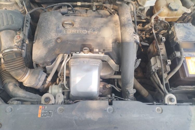 Used Buick Envision 2016 28T Four-Wheel Drive Luxury Model Engine Bay
