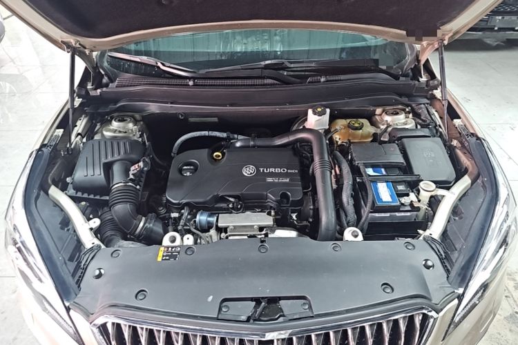 Used Buick Envision 2016 20T Four-Wheel Drive Luxury Model Engine Bay