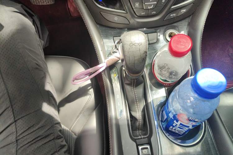 Used Buick Envision 2016 20T Two-Wheel Drive Leading Version Gear Lever