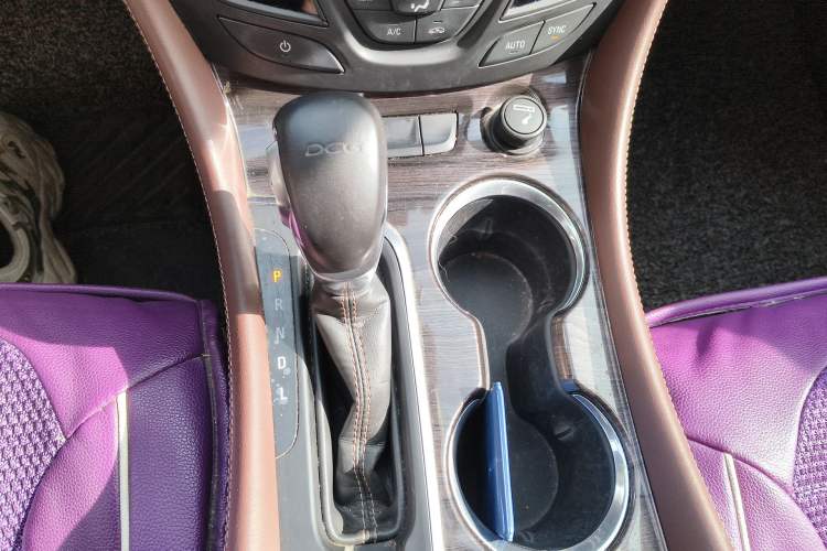 Used Buick Envision 2016 20T Two-Wheel-Drive Elite Model Gear Lever