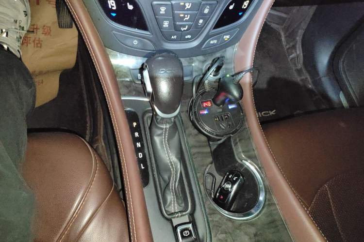 Used Buick Envision 2016 20T Four-Wheel Drive Luxury Model Gear Lever