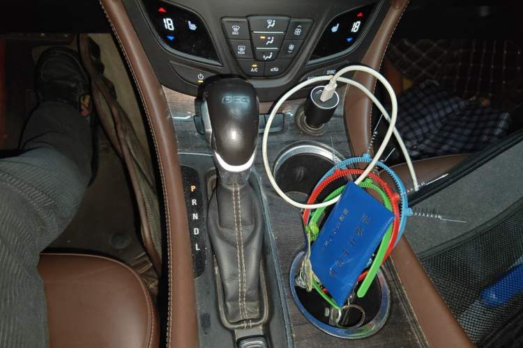 Used Buick Envision 2016 20T Two-Wheel-Drive Elite Model Gear Lever