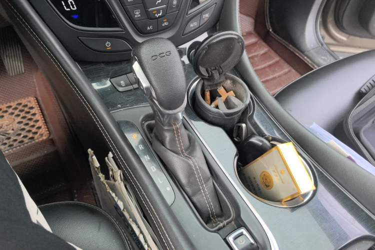 Used Buick Envision 2016 20T Two-Wheel Drive Leading Version Gear Lever
