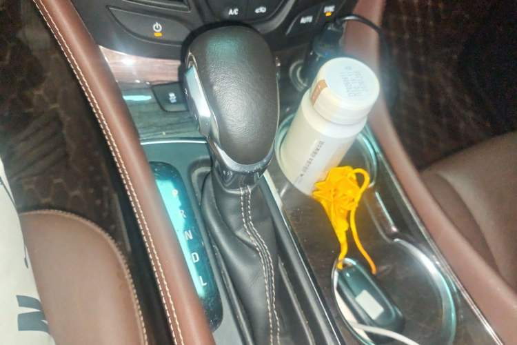 Used Buick Envision 2016 28T Four-Wheel Drive Luxury Model Gear Lever