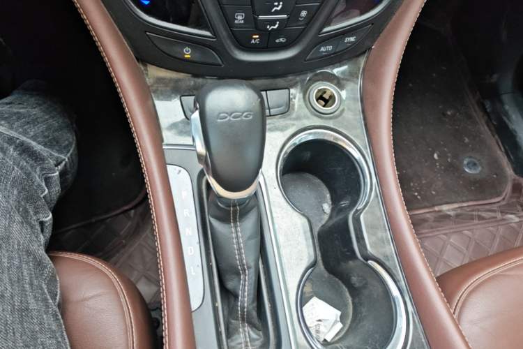 Used Buick Envision 2016 20T Two-Wheel-Drive Elite Model Gear Lever