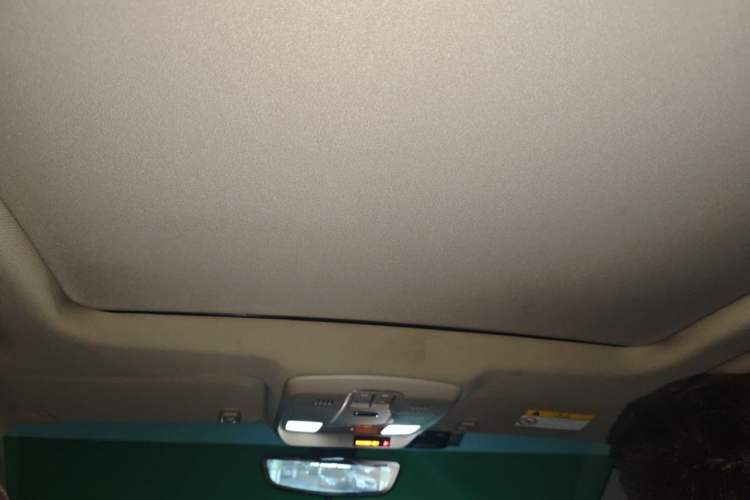 Used Buick Envision 2016 20T Two-Wheel-Drive Elite Model Headliner