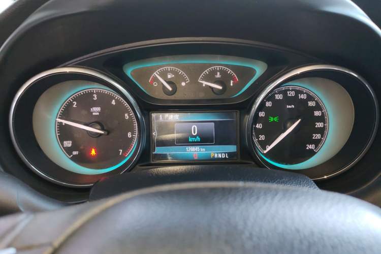 Used Buick Envision 2016 20T Two-Wheel-Drive Elite Model Instrument Cluster