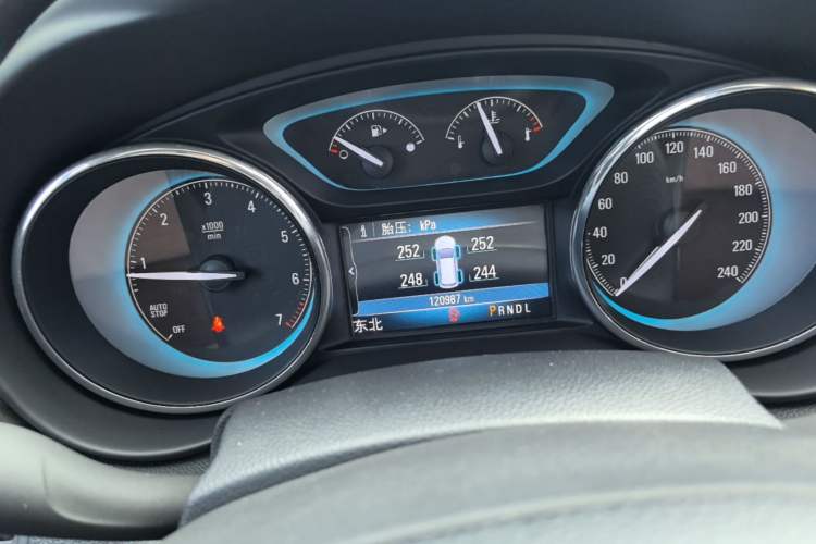 Used Buick Envision 2016 28T Four-Wheel Drive Elite Version Instrument Cluster