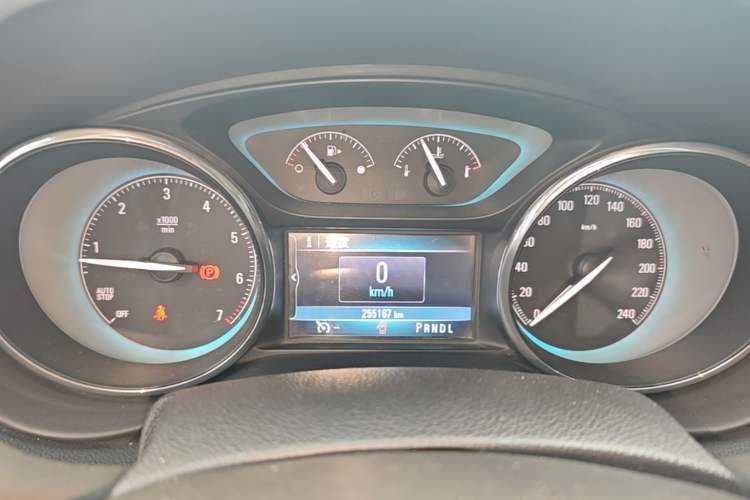 Used Buick Envision 2016 20T Two-Wheel-Drive Elite Model Instrument Cluster