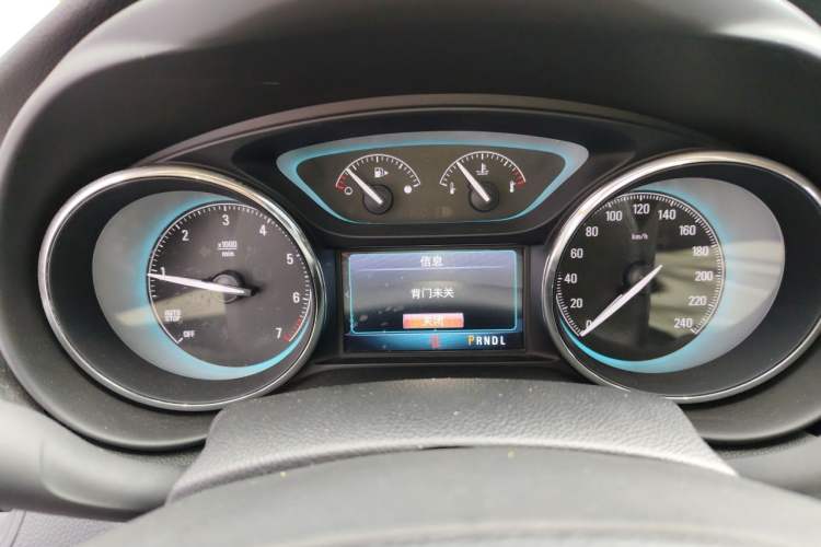 Used Buick Envision 2016 20T Two-Wheel-Drive Elite Model Instrument Cluster