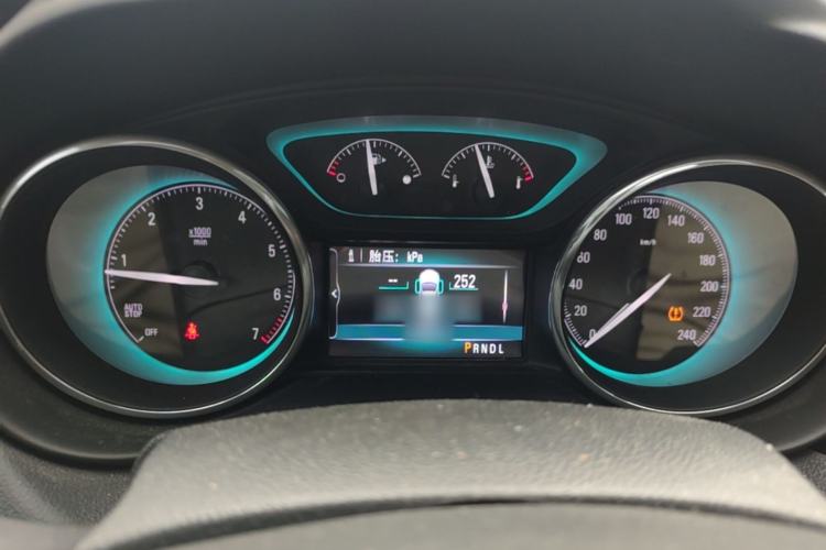 Used Buick Envision 2016 20T Two-Wheel-Drive Elite Model Instrument Cluster