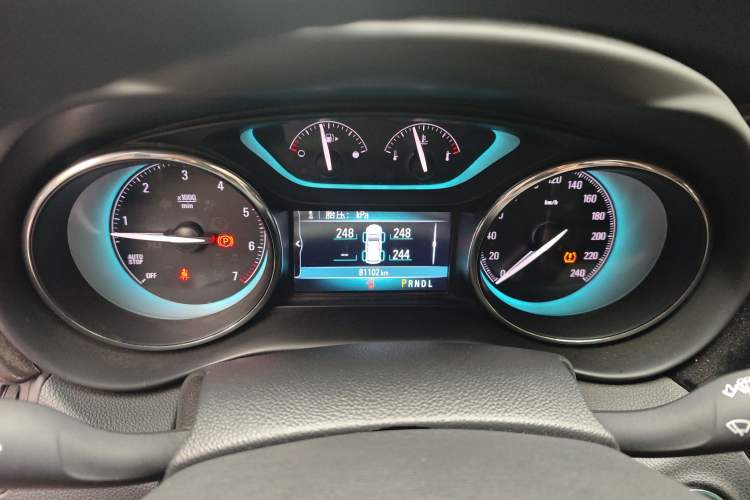 Used Buick Envision 2016 20T Two-Wheel-Drive Elite Model Instrument Cluster