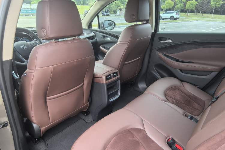 Used Buick Envision 2016 20T Two-Wheel-Drive Elite Model Interior 10