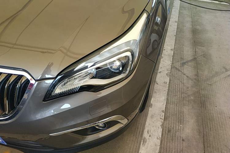 Used Buick Envision 2016 28T Four-Wheel Drive Elite Version Left Front Headlight