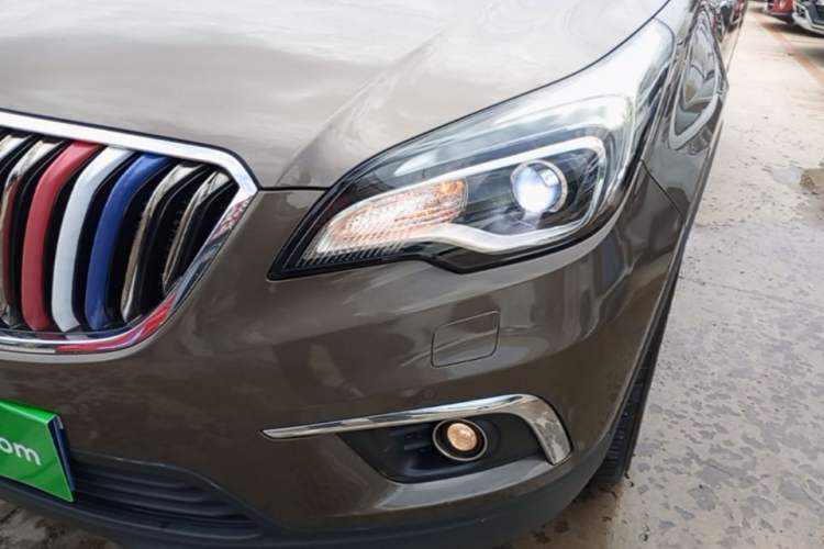 Used Buick Envision 2016 28T Four-Wheel Drive Luxury Model Left Front Headlight