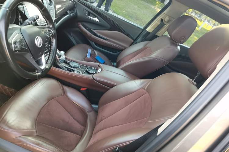 Used Buick Envision 2016 20T Two-Wheel-Drive Elite Model Left Front Seat