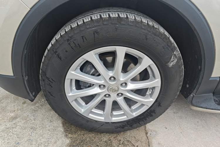 Used Buick Envision 2016 20T Two-Wheel-Drive Elite Model Left Front Wheel Hub
