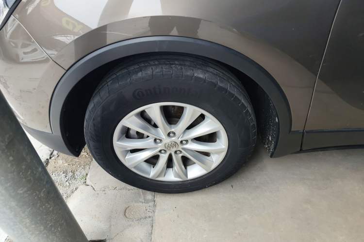 Used Buick Envision 2016 28T Four-Wheel Drive Elite Version Left Front Wheel Hub
