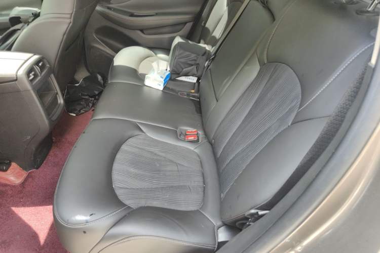 Used Buick Envision 2016 20T Two-Wheel Drive Leading Version Left Rear Seat