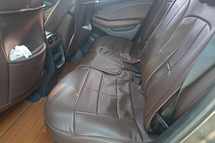 Used Buick Envision 2016 20T Two-Wheel-Drive Elite Model Left Rear Seat
