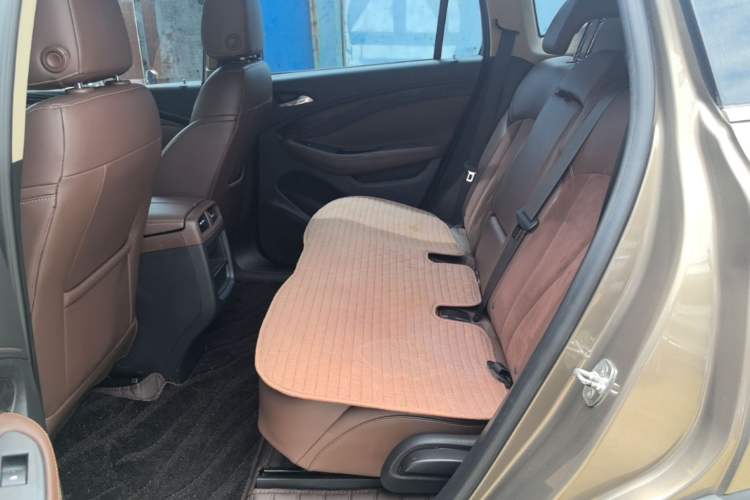 Used Buick Envision 2016 28T Four-Wheel Drive Elite Version Left Rear Seat