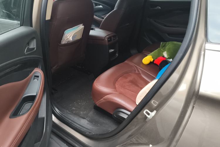 Used Buick Envision 2016 28T Four-Wheel Drive Elite Version Left Rear Seat