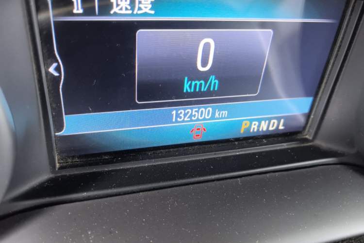 Used Buick Envision 2016 20T Two-Wheel Drive Leading Version Odometer Close Up