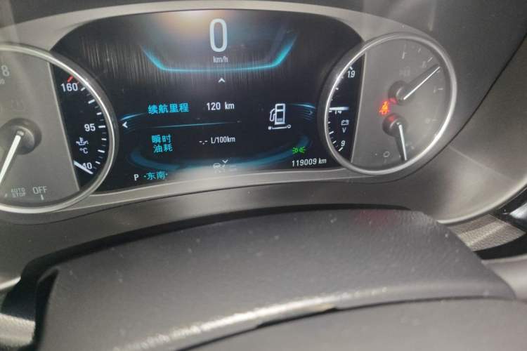 Used Buick Envision 2016 28T All-Wheel-Drive All-Terrain Sport Flagship Edition Odometer Close Up