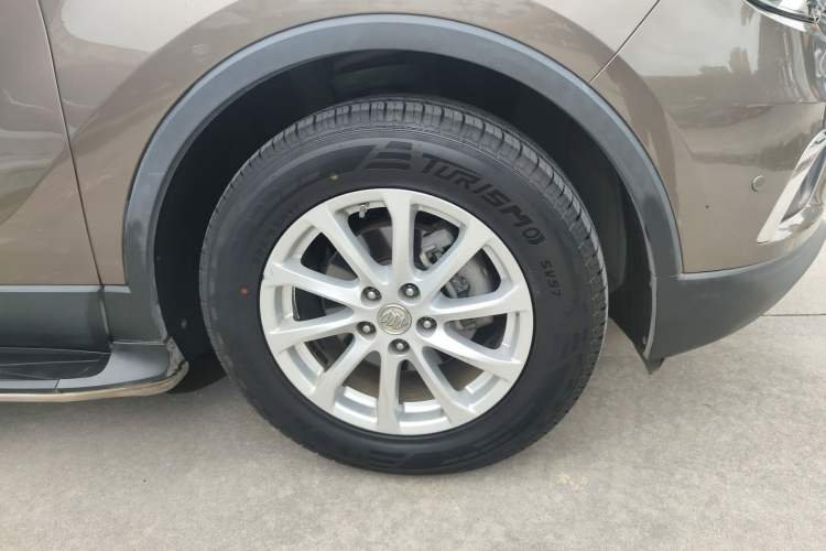 Used Buick Envision 2016 20T Two-Wheel-Drive Elite Model Right Front Wheel Hub