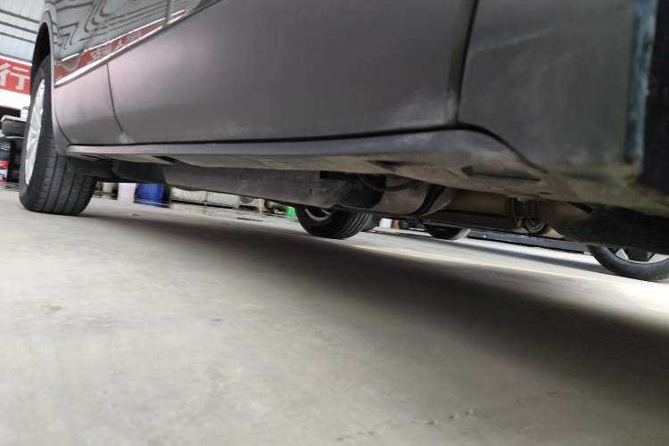 Used Buick Envision 2016 28T Four-Wheel Drive Elite Version Right Side Sill