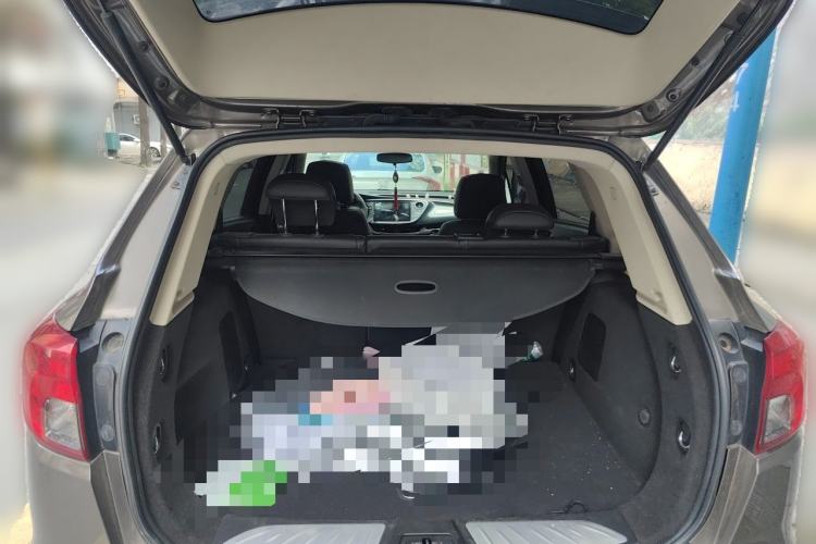 Used Buick Envision 2016 20T Two-Wheel Drive Leading Version Trunk