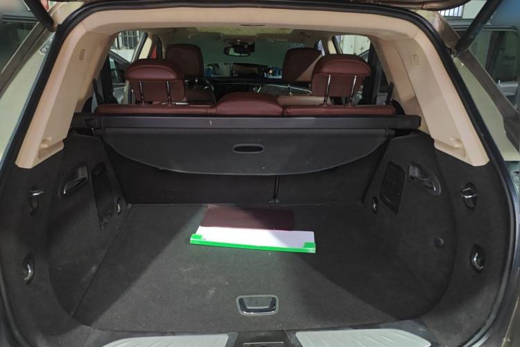 Used Buick Envision 2016 28T Four-Wheel Drive Luxury Model Trunk