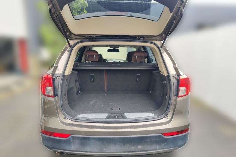 Used Buick Envision 2016 20T Two-Wheel-Drive Elite Model Trunk