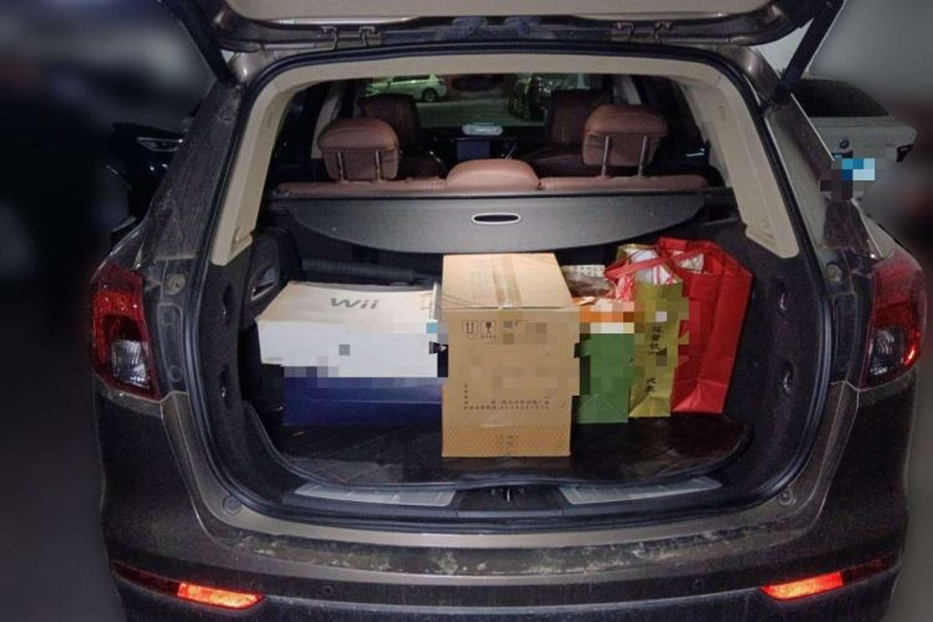Used Buick Envision 2016 28T Four-Wheel Drive Elite Version Trunk