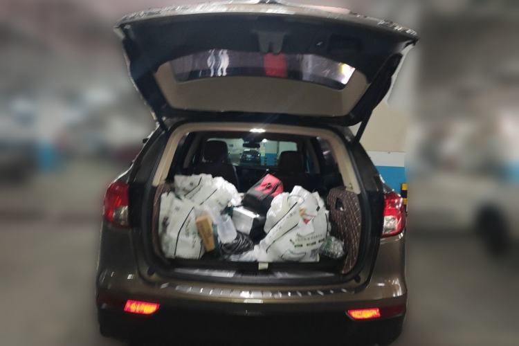 Used Buick Envision 2016 28T Four-Wheel Drive Elite Version Trunk