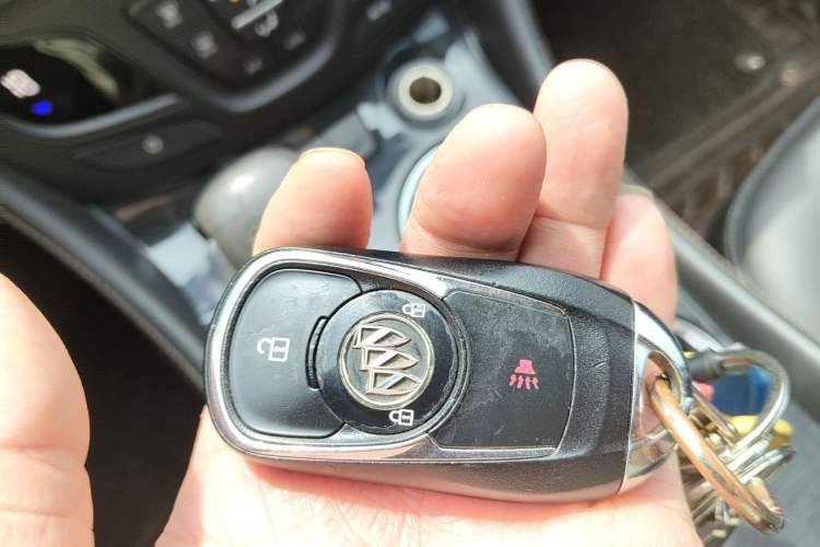 Used Buick Envision 2016 20T Two-Wheel Drive Leading Version Vehicle Key