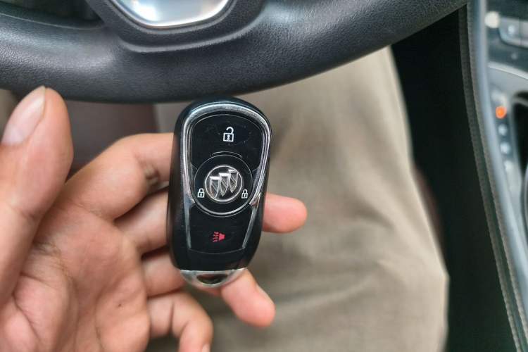 Used Buick Envision 2016 20T Two-Wheel Drive Leading Version Vehicle Key