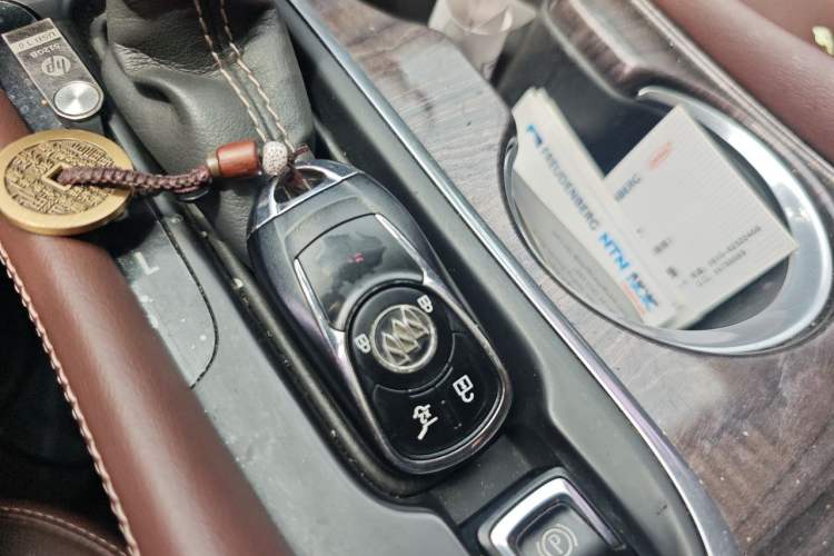 Used Buick Envision 2016 28T Four-Wheel Drive Luxury Model Vehicle Key