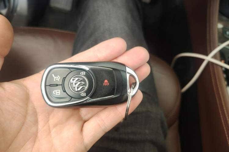 Used Buick Envision 2016 28T Four-Wheel Drive Elite Version Vehicle Key