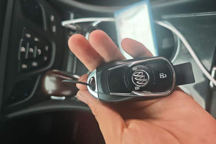 Used Buick Envision 2016 20T Two-Wheel Drive Leading Version Vehicle Key