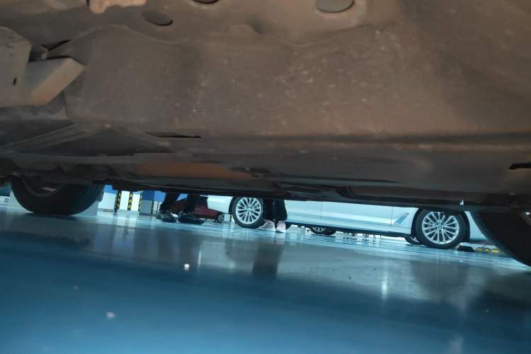 Used Buick Envision 2016 28T Four-Wheel Drive Elite Version Chassis Rear Left