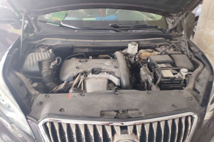 Used Buick Envision 2016 28T Four-Wheel Drive Luxury Model Engine Bay