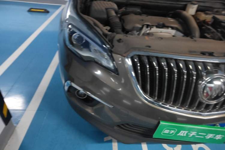 Used Buick Envision 2016 28T Four-Wheel Drive Elite Version Right Front Headlight