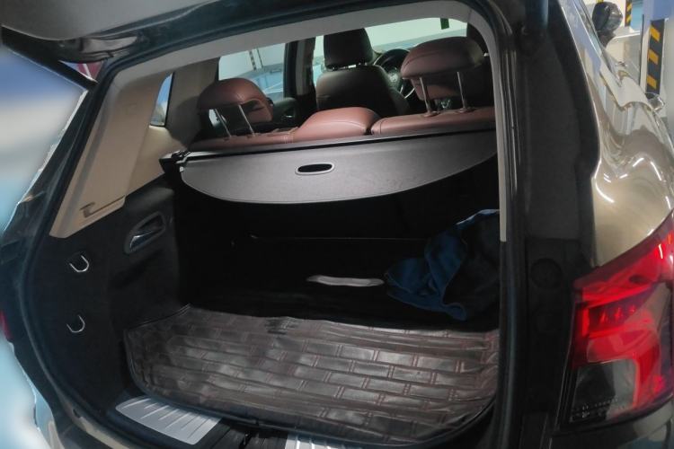 Used Buick Envision 2016 28T Four-Wheel Drive Elite Version Trunk