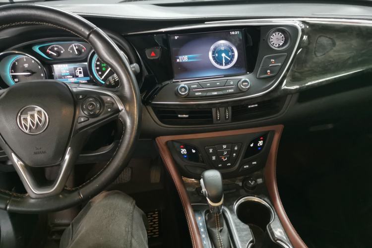 Used Buick Envision 2016 20T Two-Wheel-Drive Elite Model Center Console